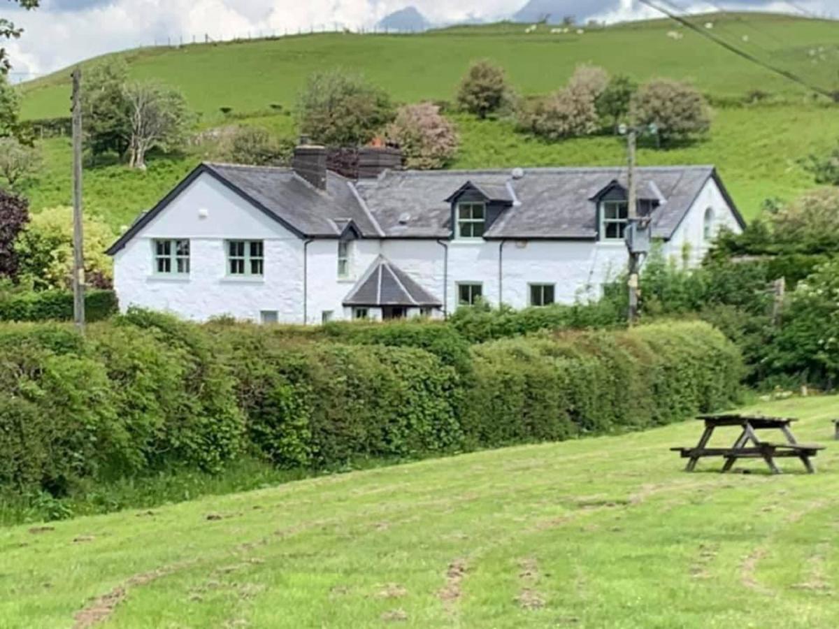 Ty Capel * Llanidloes